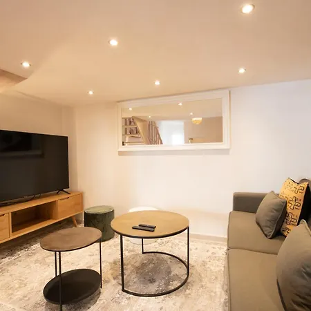 Pick A Flat's Townhouse In - Rue Du Portail Neuf * Saint-Tropez