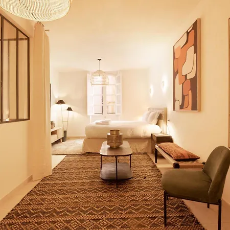 Pick A Flat's Townhouse In - Rue Du Portail Neuf Hébergement de vacances *